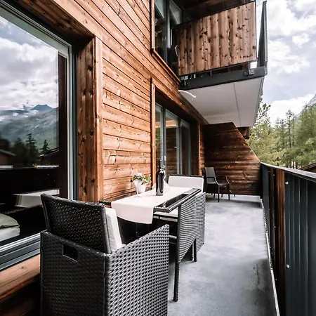 Kusi's Ranch Studio Nr- 11 Taeschhorn By Interhome *